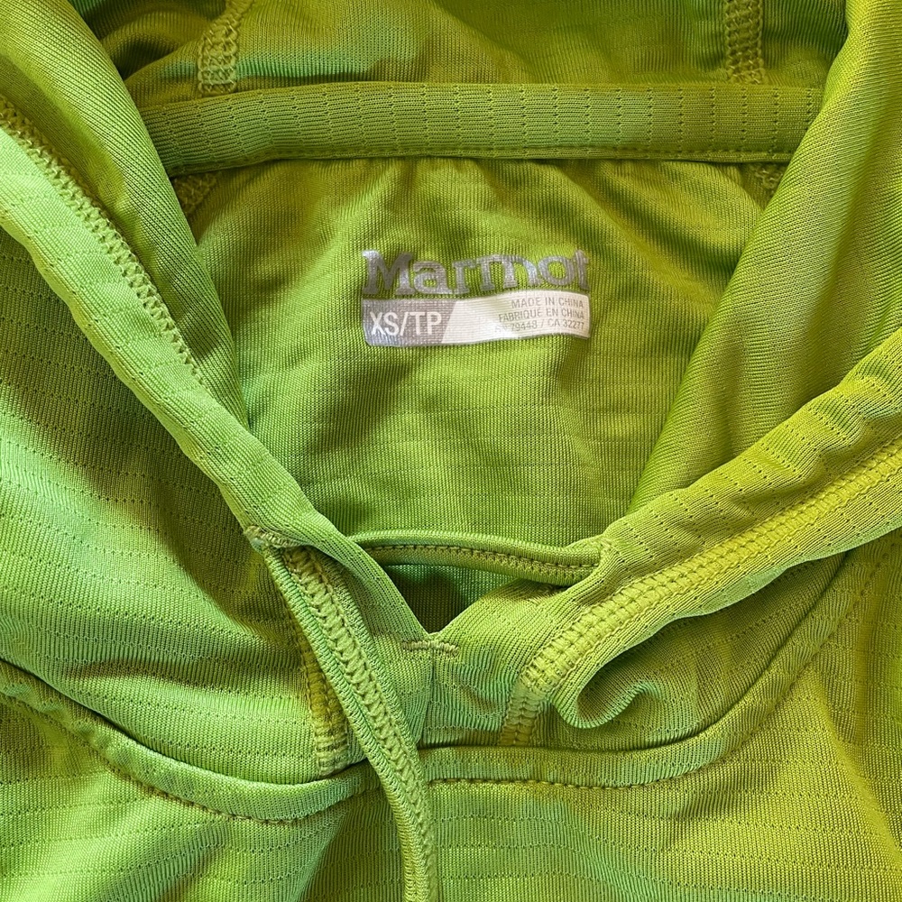 Marmot pullover EUC no flaws xs